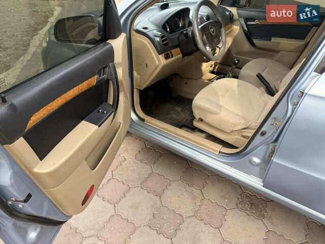 Синий Шевроле Авео, объемом двигателя 1.6 л и пробегом 186 тыс. км за 3500 $, фото 13 на Automoto.ua