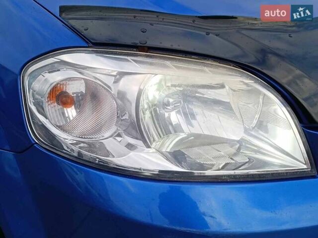Синий Шевроле Авео, объемом двигателя 1.5 л и пробегом 119 тыс. км за 4640 $, фото 4 на Automoto.ua