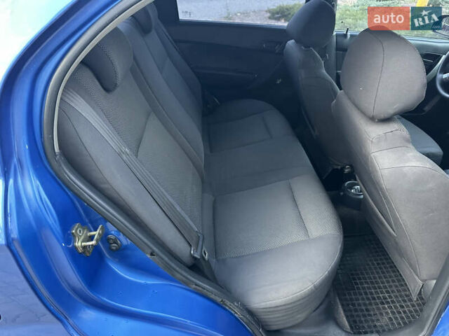 Синий Шевроле Авео, объемом двигателя 1.5 л и пробегом 300 тыс. км за 3499 $, фото 14 на Automoto.ua