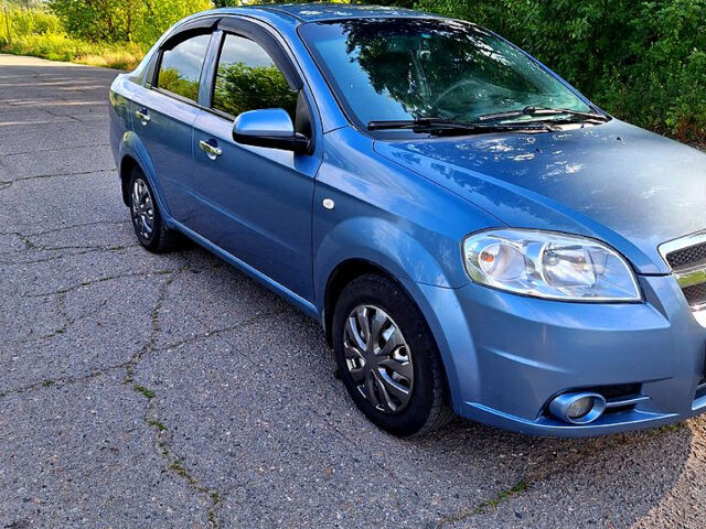 Синий Шевроле Авео, объемом двигателя 1.5 л и пробегом 233 тыс. км за 4150 $, фото 1 на Automoto.ua