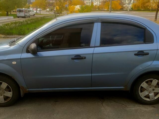 Синий Шевроле Авео, объемом двигателя 1.5 л и пробегом 375 тыс. км за 2500 $, фото 3 на Automoto.ua