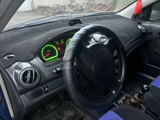 Синий Шевроле Авео, объемом двигателя 0 л и пробегом 237 тыс. км за 3600 $, фото 6 на Automoto.ua