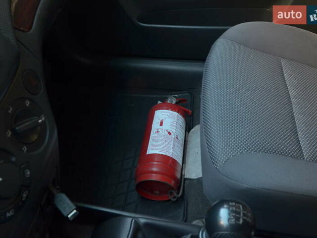 Шевроле Авео 2007 в Хмельницком на Automoto.ua Синий Шевроле Авео, объемом двигателя 1.5 л и пробегом 214 тыс. км за 3850 $, фото 16 на Automoto.ua