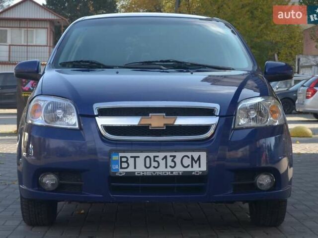 Шевроле Авео 2007 в Хмельницком на Automoto.ua Синий Шевроле Авео, объемом двигателя 1.5 л и пробегом 214 тыс. км за 3850 $, фото 1 на Automoto.ua