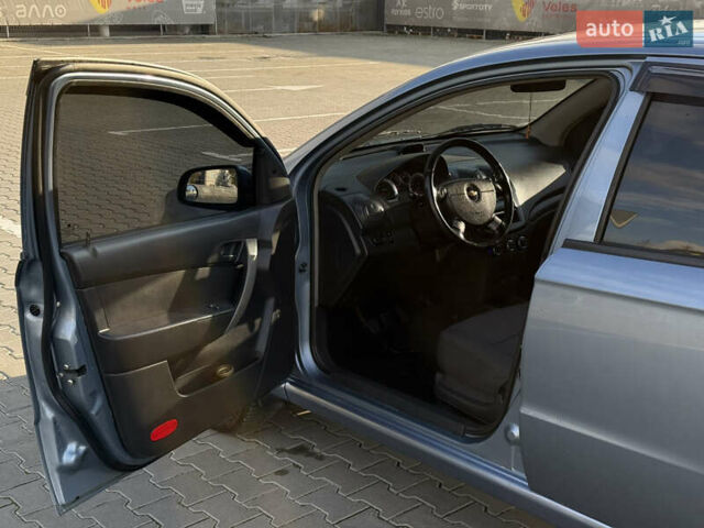 Синій Шевроле Авео, об'ємом двигуна 1.5 л та пробігом 290 тис. км за 3700 $, фото 17 на Automoto.ua