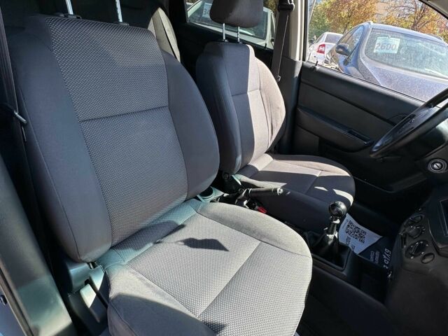 Синий Шевроле Авео, объемом двигателя 1.5 л и пробегом 258 тыс. км за 4500 $, фото 6 на Automoto.ua