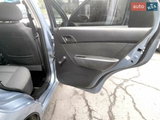 Синий Шевроле Авео, объемом двигателя 1.5 л и пробегом 182 тыс. км за 4650 $, фото 8 на Automoto.ua
