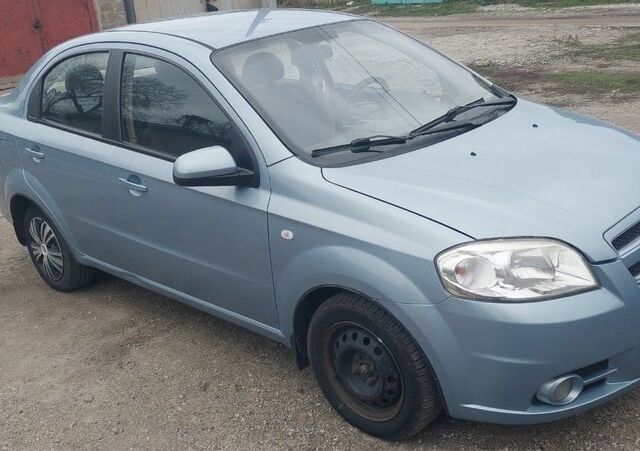 Синий Шевроле Авео, объемом двигателя 1.6 л и пробегом 114 тыс. км за 3100 $, фото 1 на Automoto.ua