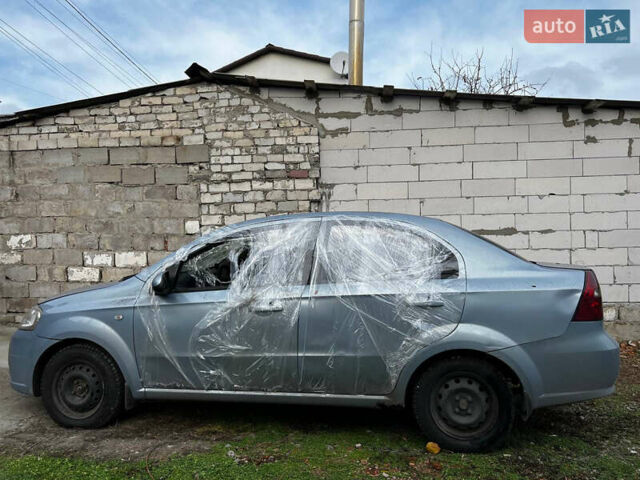 Синий Шевроле Авео, объемом двигателя 1.6 л и пробегом 167 тыс. км за 1500 $, фото 1 на Automoto.ua