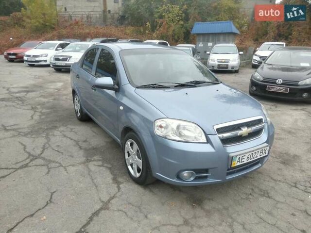 Синий Шевроле Авео, объемом двигателя 1.5 л и пробегом 182 тыс. км за 4650 $, фото 1 на Automoto.ua