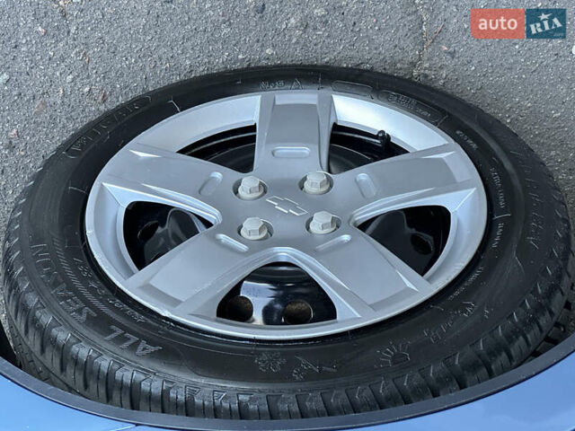 Шевроле Авео 2007 в Николаеве на Automoto.ua Синий Шевроле Авео, объемом двигателя 1.6 л и пробегом 165 тыс. км за 4250 $, фото 15 на Automoto.ua