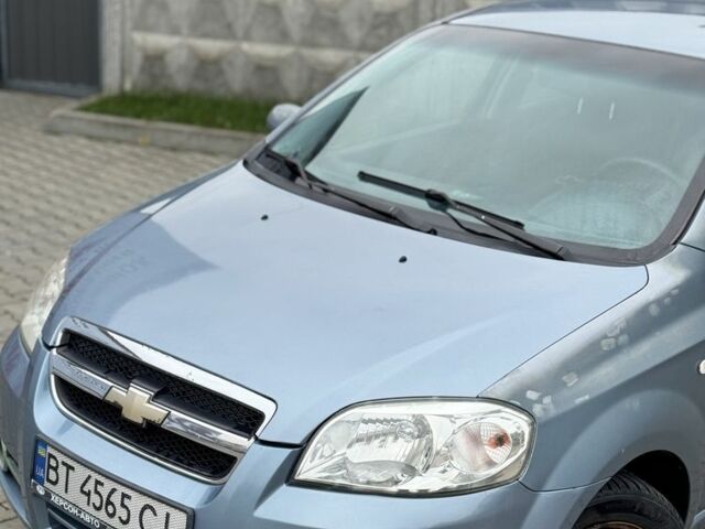 Синий Шевроле Авео, объемом двигателя 1.5 л и пробегом 260 тыс. км за 2499 $, фото 1 на Automoto.ua