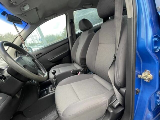 Синий Шевроле Авео, объемом двигателя 1.5 л и пробегом 380 тыс. км за 2300 $, фото 5 на Automoto.ua