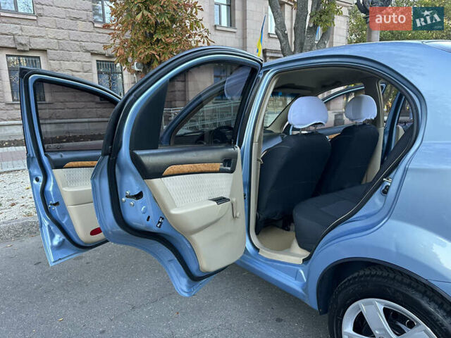 Синий Шевроле Авео, объемом двигателя 1.6 л и пробегом 165 тыс. км за 4199 $, фото 25 на Automoto.ua