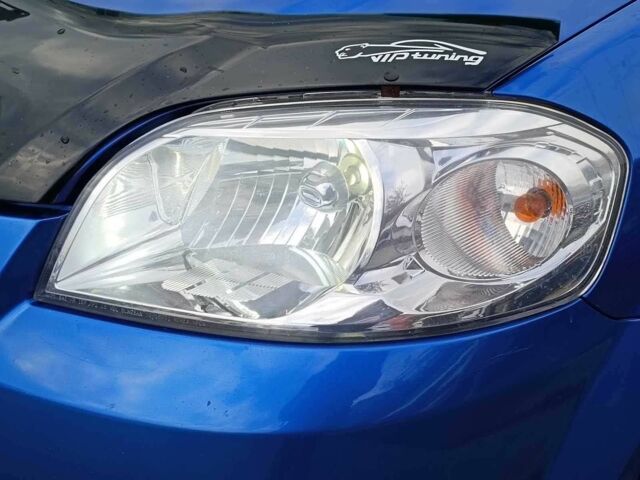 Синій Шевроле Авео, об'ємом двигуна 1.5 л та пробігом 119 тис. км за 4690 $, фото 3 на Automoto.ua