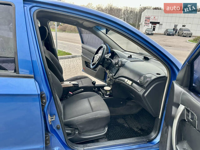 Синий Шевроле Авео, объемом двигателя 1.5 л и пробегом 200 тыс. км за 2999 $, фото 13 на Automoto.ua