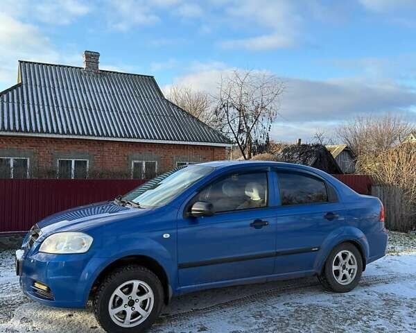 Синий Шевроле Авео, объемом двигателя 1.5 л и пробегом 203 тыс. км за 4100 $, фото 2 на Automoto.ua
