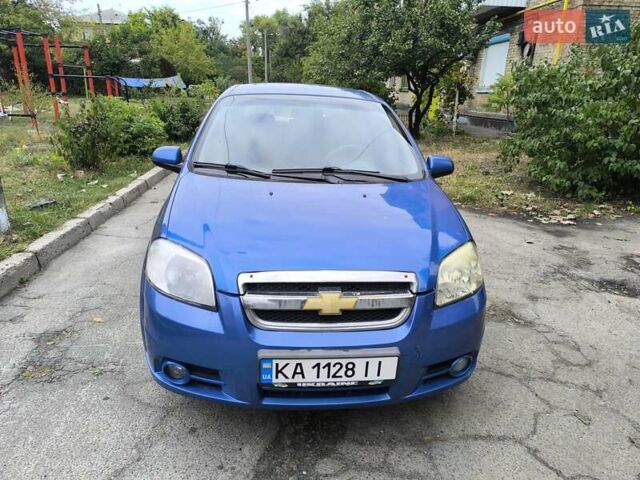 Синий Шевроле Авео, объемом двигателя 1.5 л и пробегом 373 тыс. км за 3200 $, фото 6 на Automoto.ua