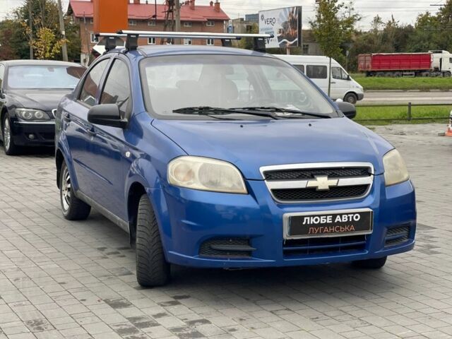Синий Шевроле Авео, объемом двигателя 1.5 л и пробегом 380 тыс. км за 2300 $, фото 1 на Automoto.ua