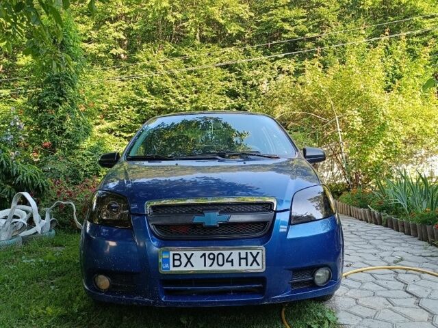Синий Шевроле Авео, объемом двигателя 1.5 л и пробегом 330 тыс. км за 2999 $, фото 1 на Automoto.ua