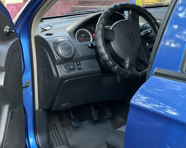 Синий Шевроле Авео, объемом двигателя 1.5 л и пробегом 230 тыс. км за 2999 $, фото 25 на Automoto.ua