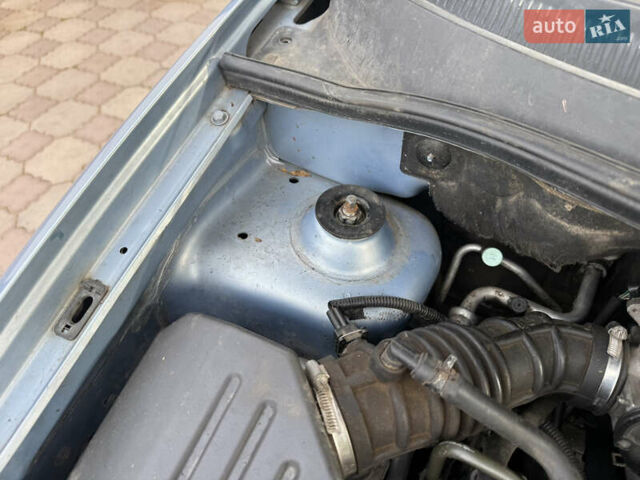 Синий Шевроле Авео, объемом двигателя 1.6 л и пробегом 186 тыс. км за 3500 $, фото 10 на Automoto.ua