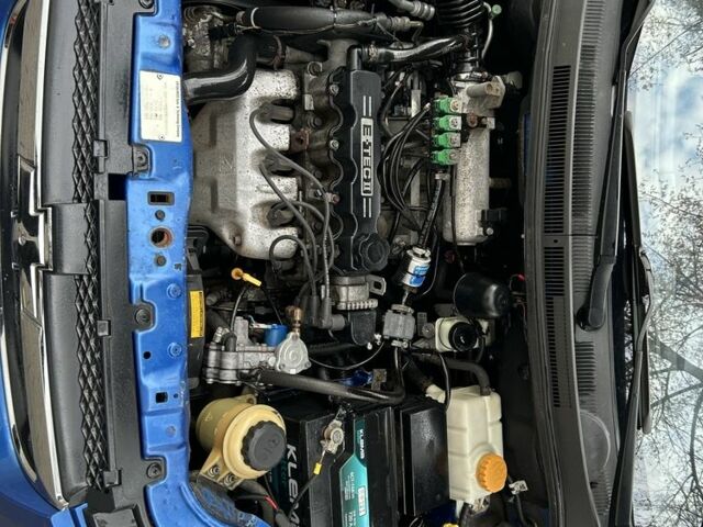 Синий Шевроле Авео, объемом двигателя 1.5 л и пробегом 319 тыс. км за 3999 $, фото 7 на Automoto.ua