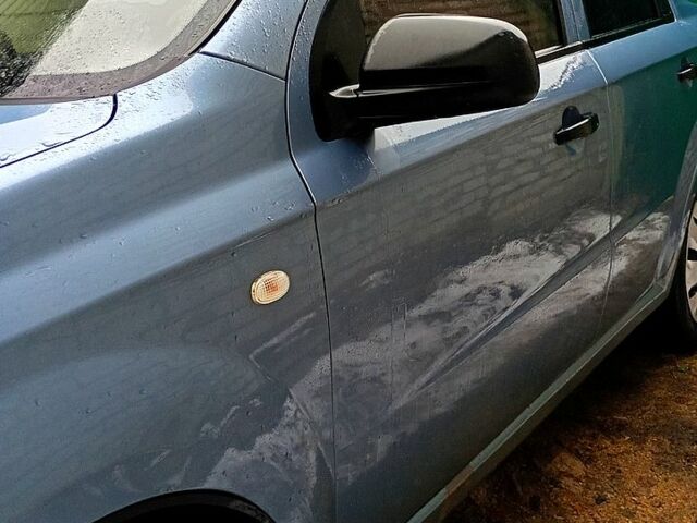 Синій Шевроле Авео, об'ємом двигуна 1.5 л та пробігом 0 тис. км за 3750 $, фото 5 на Automoto.ua