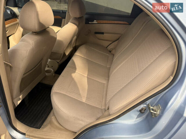 Синий Шевроле Авео, объемом двигателя 1.6 л и пробегом 186 тыс. км за 3500 $, фото 15 на Automoto.ua