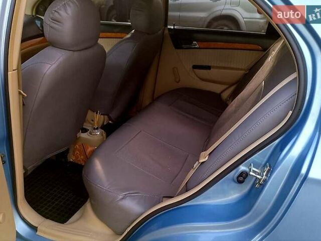 Синий Шевроле Авео, объемом двигателя 1.6 л и пробегом 190 тыс. км за 5300 $, фото 10 на Automoto.ua