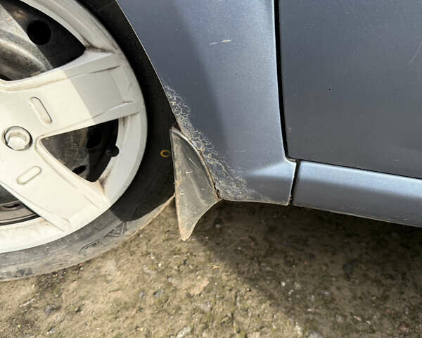 Синій Шевроле Авео, об'ємом двигуна 1.5 л та пробігом 158 тис. км за 4200 $, фото 2 на Automoto.ua