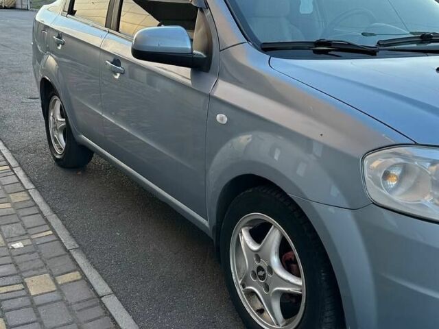 Синий Шевроле Авео, объемом двигателя 0 л и пробегом 306 тыс. км за 3500 $, фото 1 на Automoto.ua