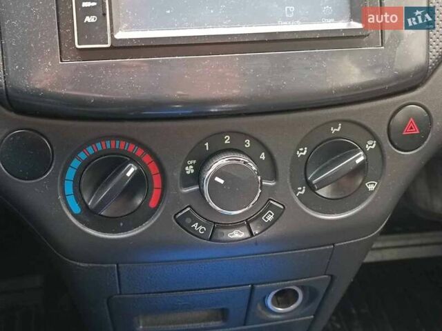 Синий Шевроле Авео, объемом двигателя 1.5 л и пробегом 119 тыс. км за 4640 $, фото 22 на Automoto.ua