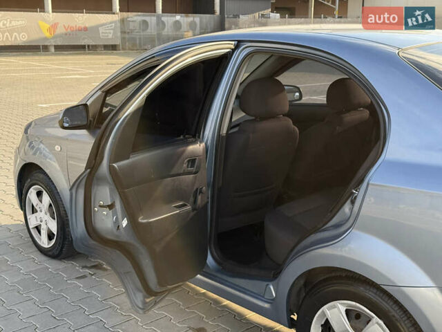 Синій Шевроле Авео, об'ємом двигуна 1.5 л та пробігом 290 тис. км за 3700 $, фото 29 на Automoto.ua