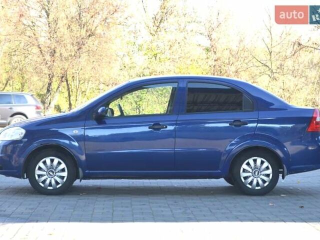 Шевроле Авео 2007 в Хмельницком на Automoto.ua Синий Шевроле Авео, объемом двигателя 1.5 л и пробегом 214 тыс. км за 3850 $, фото 4 на Automoto.ua