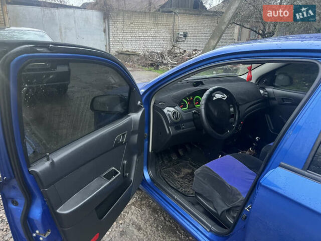 Синий Шевроле Авео, объемом двигателя 1.5 л и пробегом 237 тыс. км за 3400 $, фото 11 на Automoto.ua