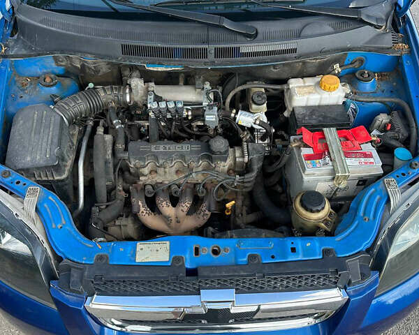 Синий Шевроле Авео, объемом двигателя 1.5 л и пробегом 125 тыс. км за 4200 $, фото 6 на Automoto.ua