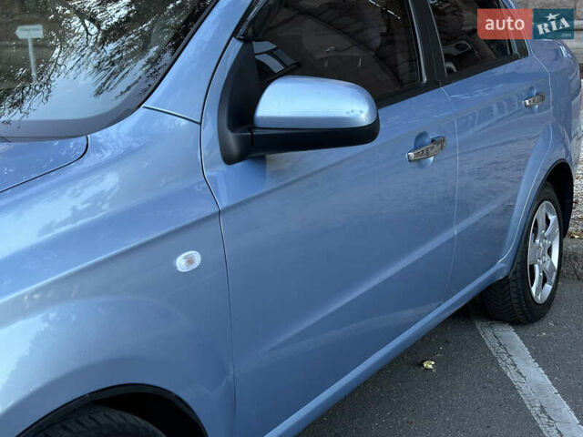 Синий Шевроле Авео, объемом двигателя 1.6 л и пробегом 165 тыс. км за 4199 $, фото 8 на Automoto.ua