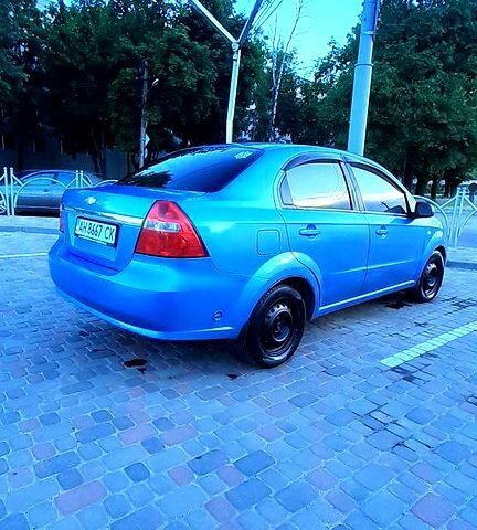 Синий Шевроле Авео, объемом двигателя 1.6 л и пробегом 225 тыс. км за 3700 $, фото 5 на Automoto.ua