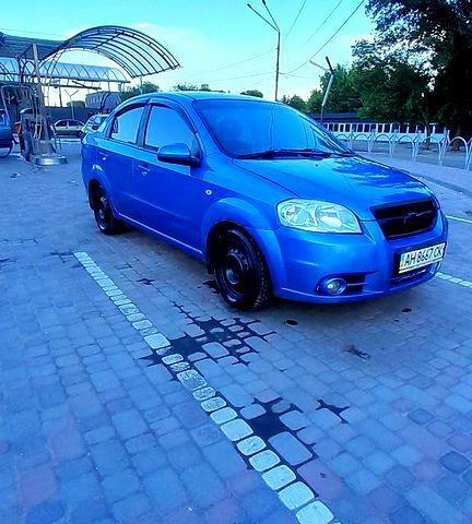 Синий Шевроле Авео, объемом двигателя 1.6 л и пробегом 225 тыс. км за 3700 $, фото 2 на Automoto.ua