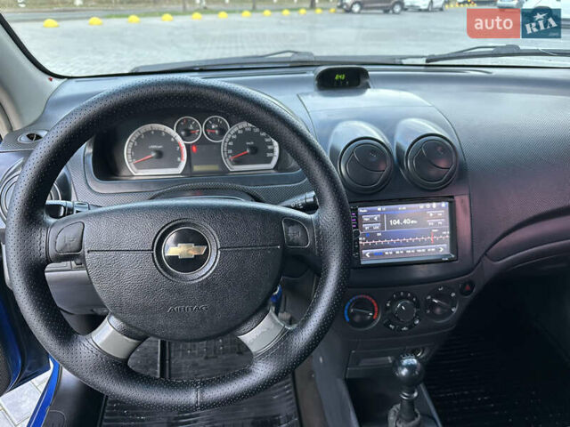 Синий Шевроле Авео, объемом двигателя 1.5 л и пробегом 300 тыс. км за 3499 $, фото 21 на Automoto.ua