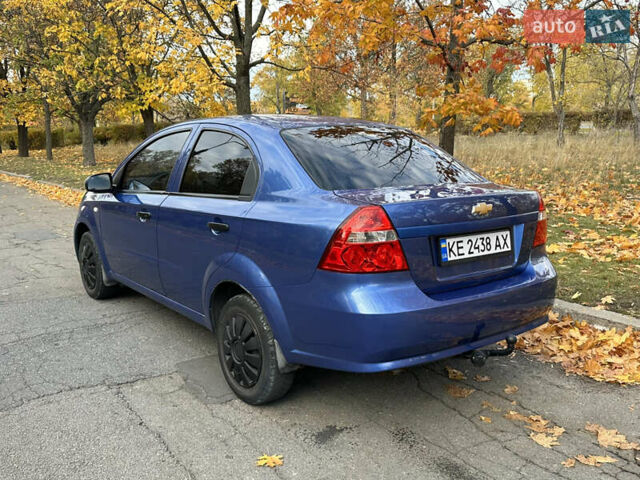 Синий Шевроле Авео, объемом двигателя 1.5 л и пробегом 300 тыс. км за 3499 $, фото 3 на Automoto.ua