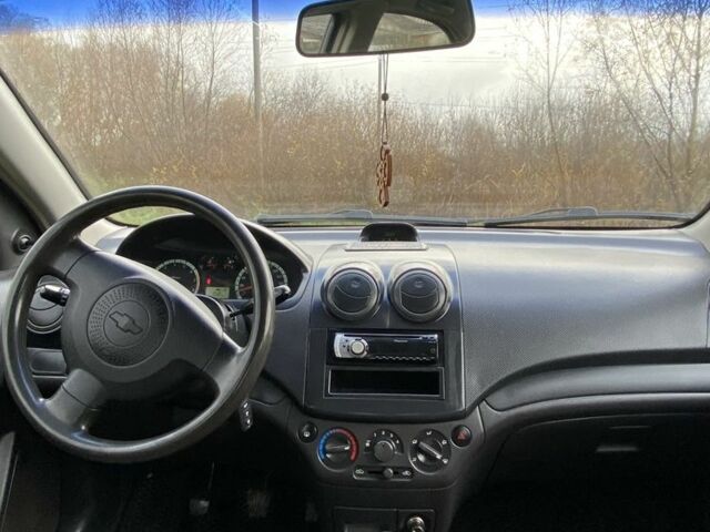 Синий Шевроле Авео, объемом двигателя 1.5 л и пробегом 212 тыс. км за 2450 $, фото 6 на Automoto.ua