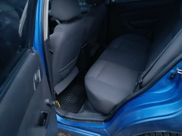 Синій Шевроле Авео, об'ємом двигуна 1.5 л та пробігом 300 тис. км за 2500 $, фото 6 на Automoto.ua