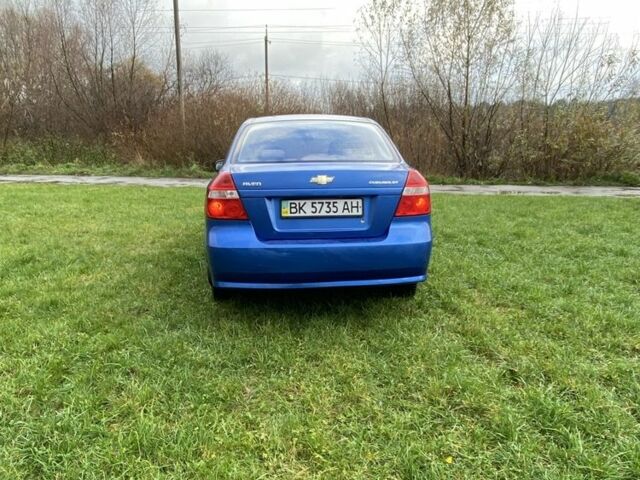 Синий Шевроле Авео, объемом двигателя 1.5 л и пробегом 212 тыс. км за 2450 $, фото 5 на Automoto.ua