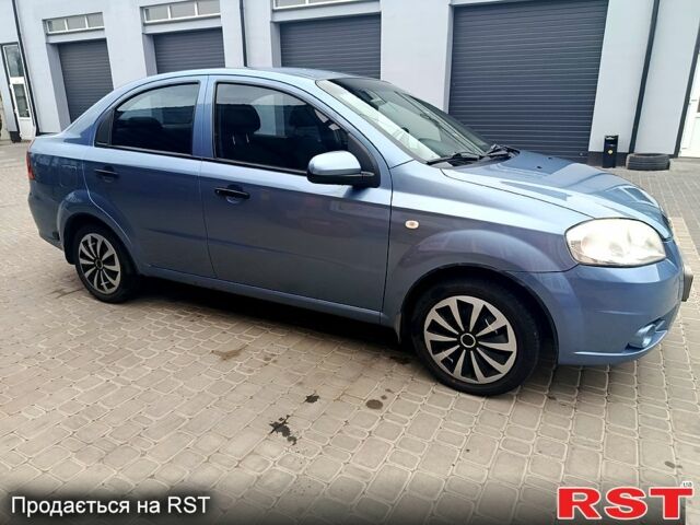 Синий Шевроле Авео, объемом двигателя 1.5 л и пробегом 124 тыс. км за 3000 $, фото 2 на Automoto.ua