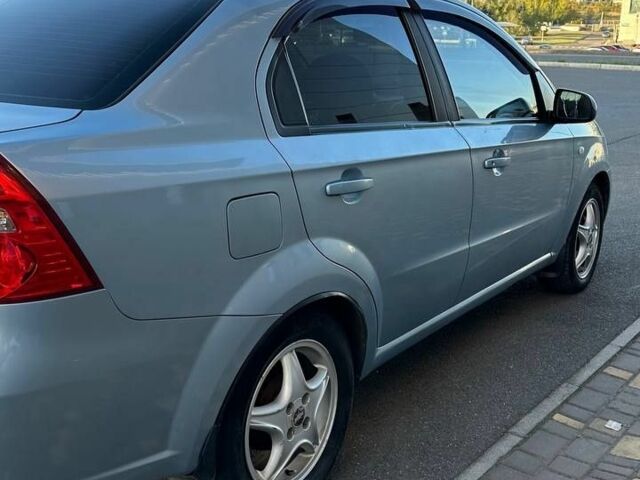 Синий Шевроле Авео, объемом двигателя 0 л и пробегом 306 тыс. км за 3500 $, фото 5 на Automoto.ua