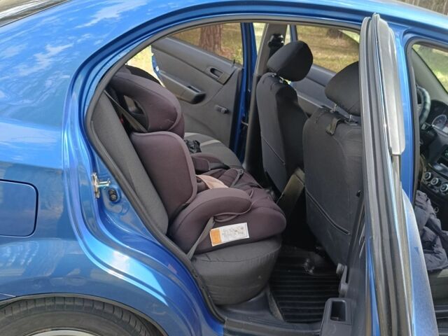 Синий Шевроле Авео, объемом двигателя 1.5 л и пробегом 230 тыс. км за 4450 $, фото 7 на Automoto.ua