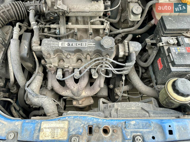 Синий Шевроле Авео, объемом двигателя 1.5 л и пробегом 200 тыс. км за 2999 $, фото 16 на Automoto.ua