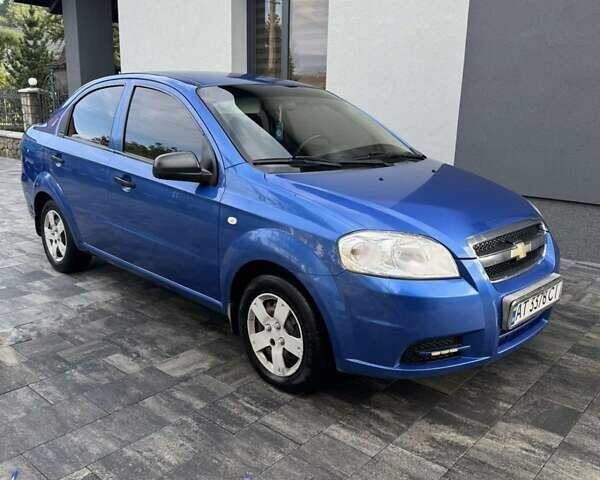 Синий Шевроле Авео, объемом двигателя 1.5 л и пробегом 178 тыс. км за 2800 $, фото 1 на Automoto.ua